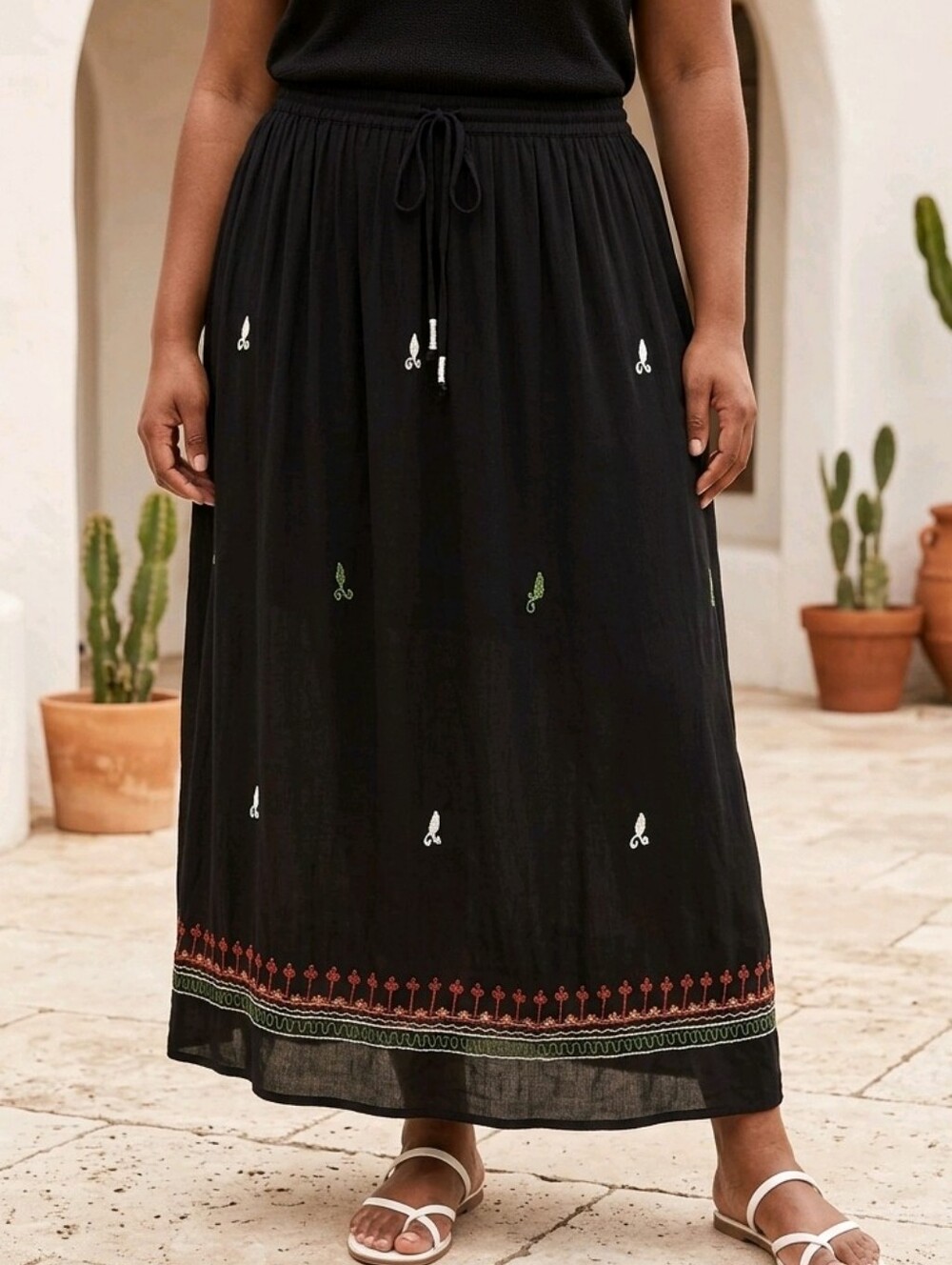 Roaman's Embroidered Black Crepe Broomstick Skirt Midi Maxi Long Peasant Vintage